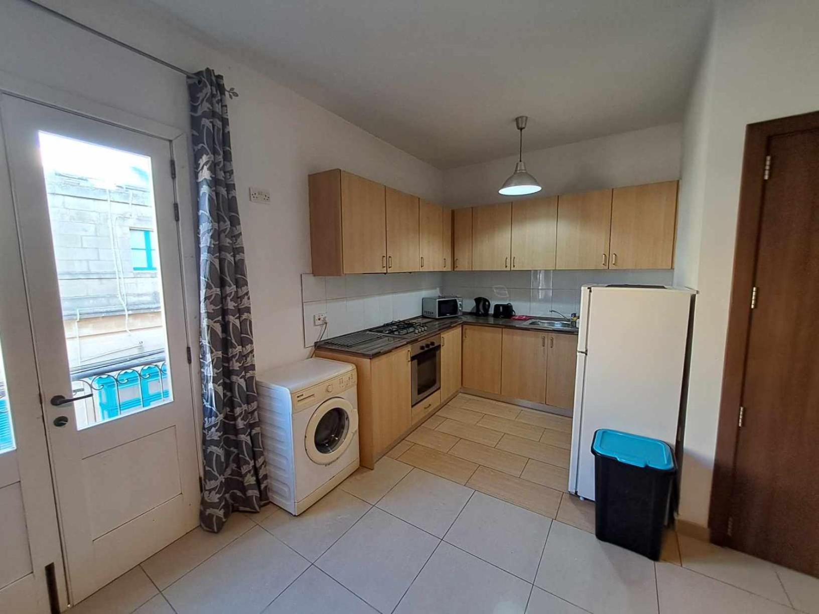 St Julians Sliema 3 Minutes Walk From Promenade 3 Bedroom Apartment Exteriör bild